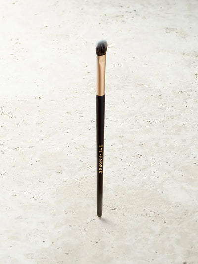 Buy Eye of Horus Vegan Shadow Brush at One Fine Secret. Natural & Organic Makeup Clean Beauty Store in Melbourne, Australia.