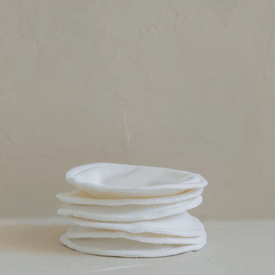 Award winning organic cotton & bamboo breast pads. Buy Mammae Bosom Wearables Reusable Contoured Breast Pads in 10cm or 12cm at One Fine Secret. Clean Beauty Melbourne.